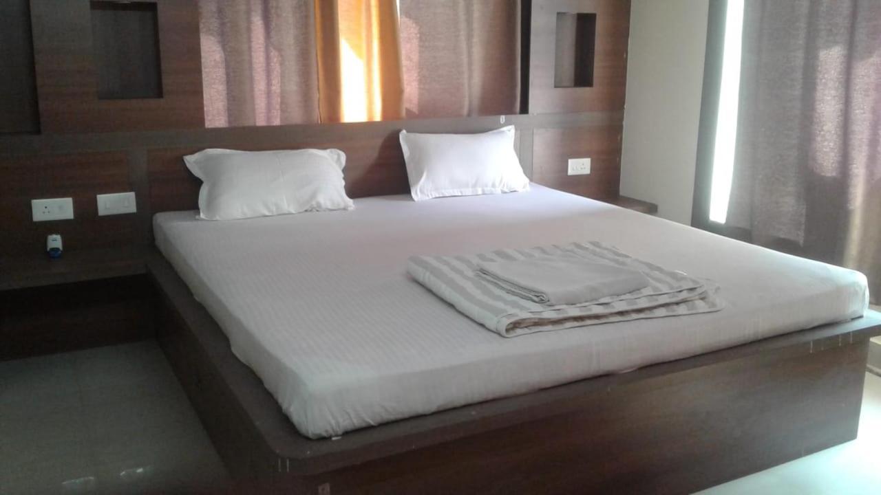 Wekare Sea Sight Service Apartments Puri Ngoại thất bức ảnh